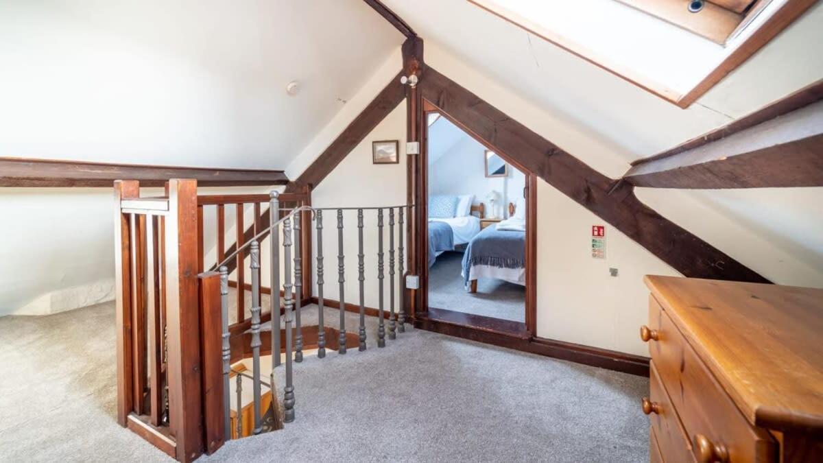 Duo Of Lovely Holiday Cottages Nr Bude - Sleeps 10 Kültér fotó