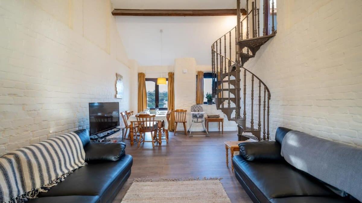 Duo Of Lovely Holiday Cottages Nr Bude - Sleeps 10 Kültér fotó